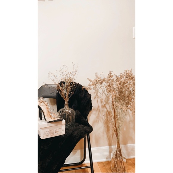 🌟SOLD🌟- FN jewelled heels size 8.5 - Picture 8 of 14